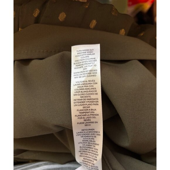 Chico's Green Gold Polka Dot Boho Blouse Embroidered Floral Details Size 1/Small - Picture 5 of 9